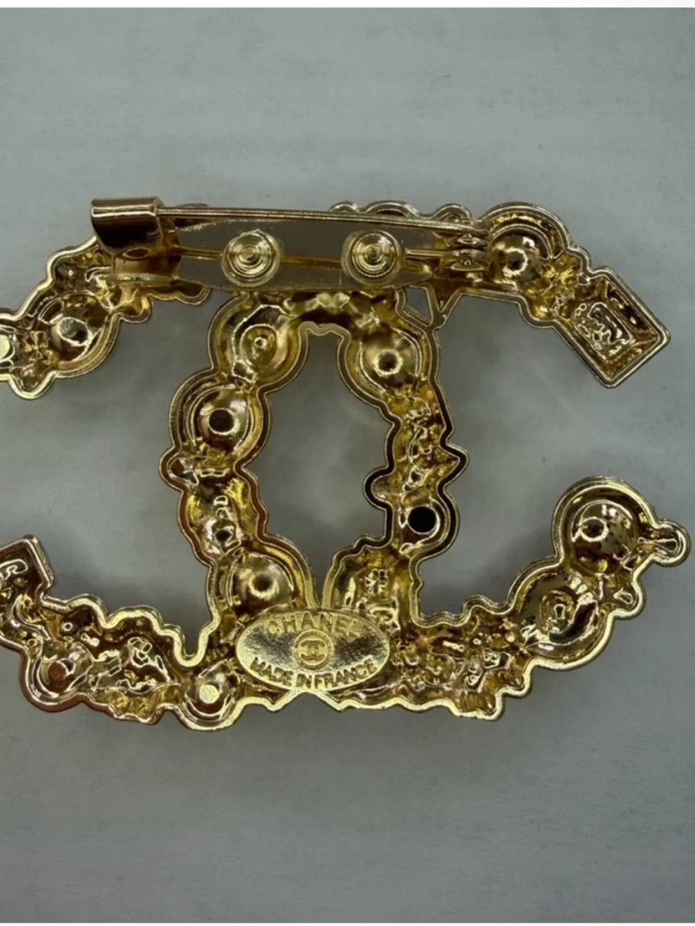 Chanel Gold Classic Pearl Crystal Cc Logo Pin Brooch - Picture 3 of 6
